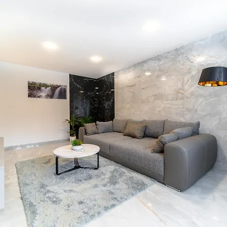 Apartman Discreet Kysucke Nove Mesto